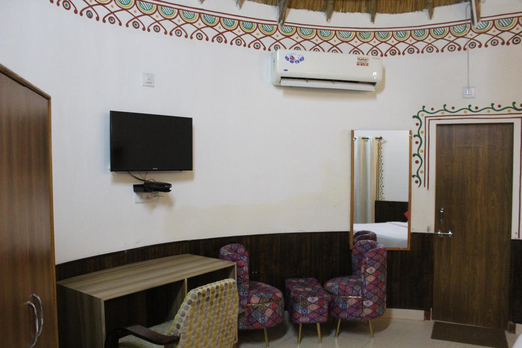 Hotel Vijayvargiya Dhani Bikaner Room photo